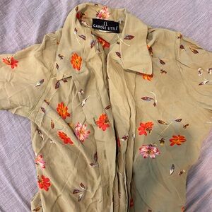 Green short sleeved floral button up